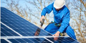 Installation Maintenance Panneaux Solaires Photovoltaïques à Le Sen